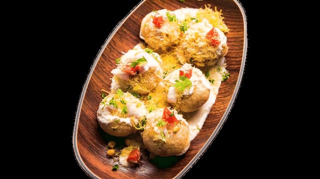 Dahi Puri - 10 Pieces.