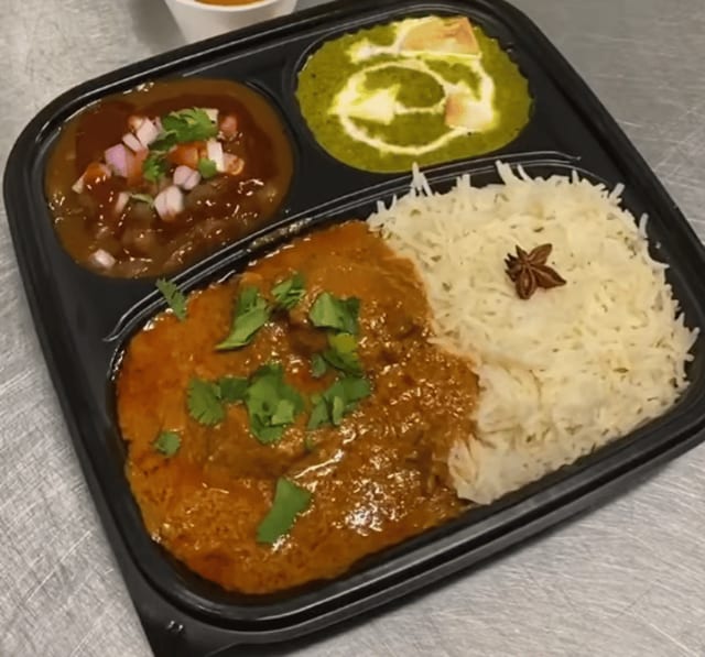 Lamb Curry Platter.